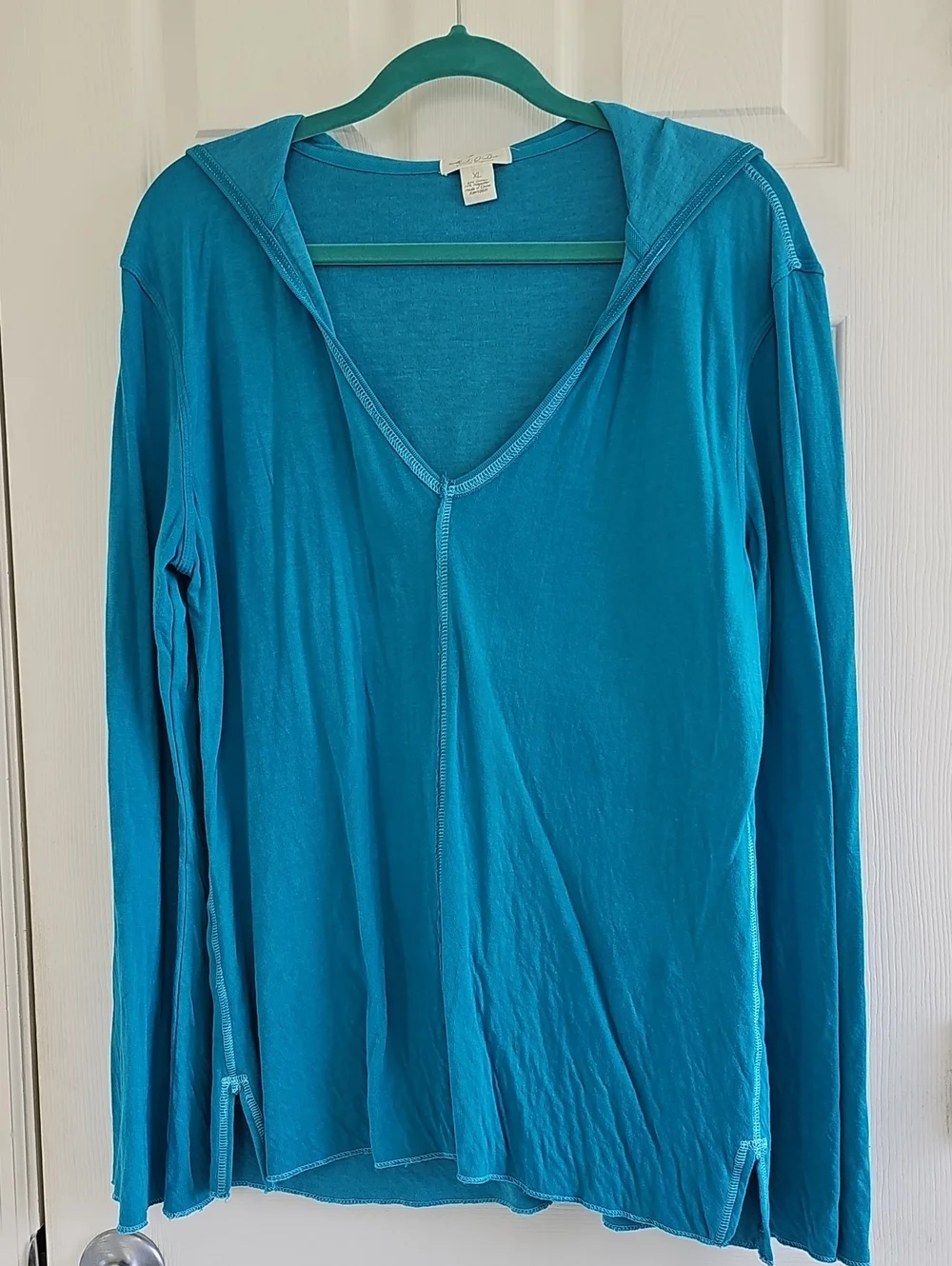 Mod-O-Doc Relaxed Teal Long-Sleeve V-Neck Hoodie Top